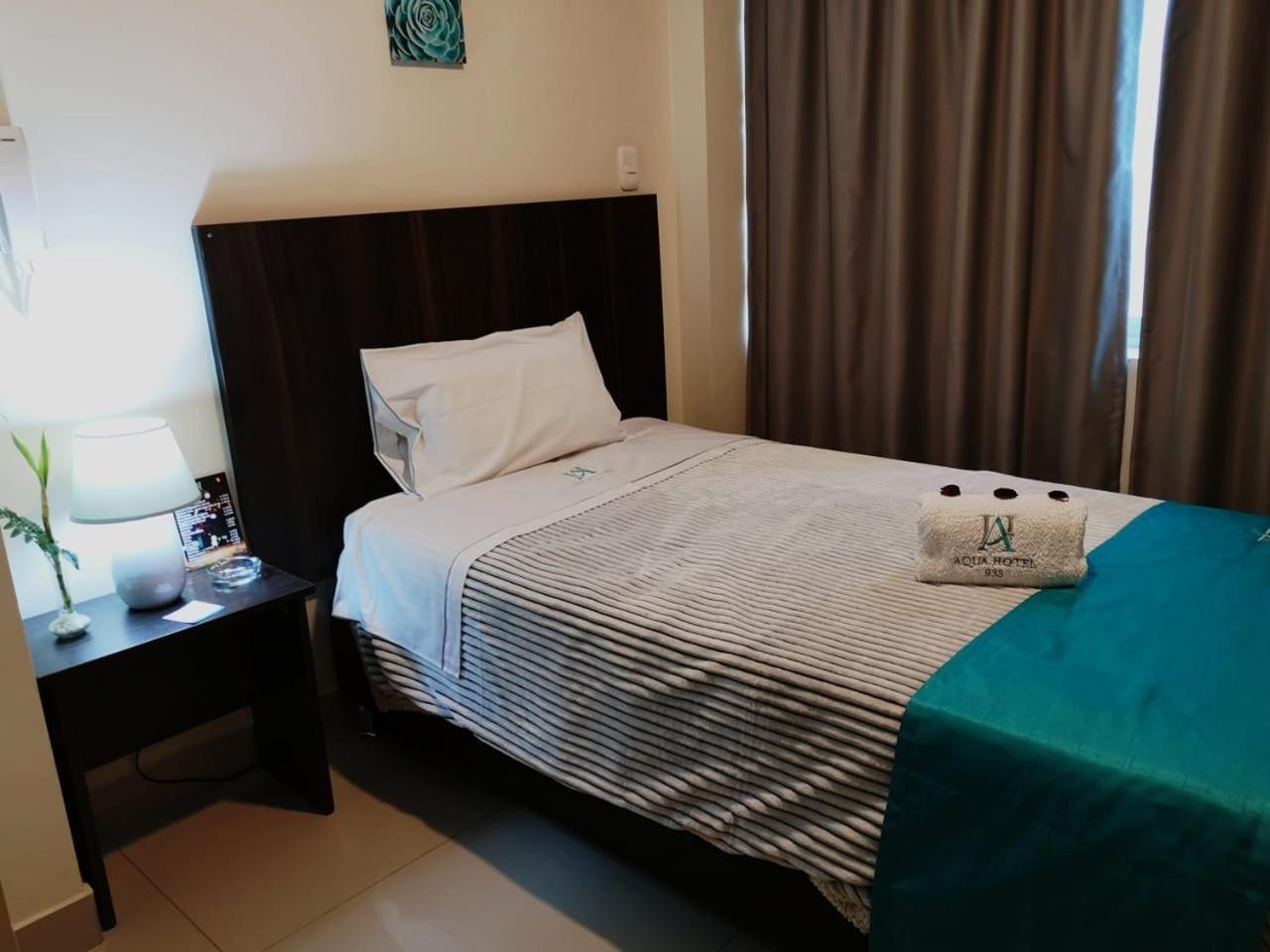 Aqua 933 Lima