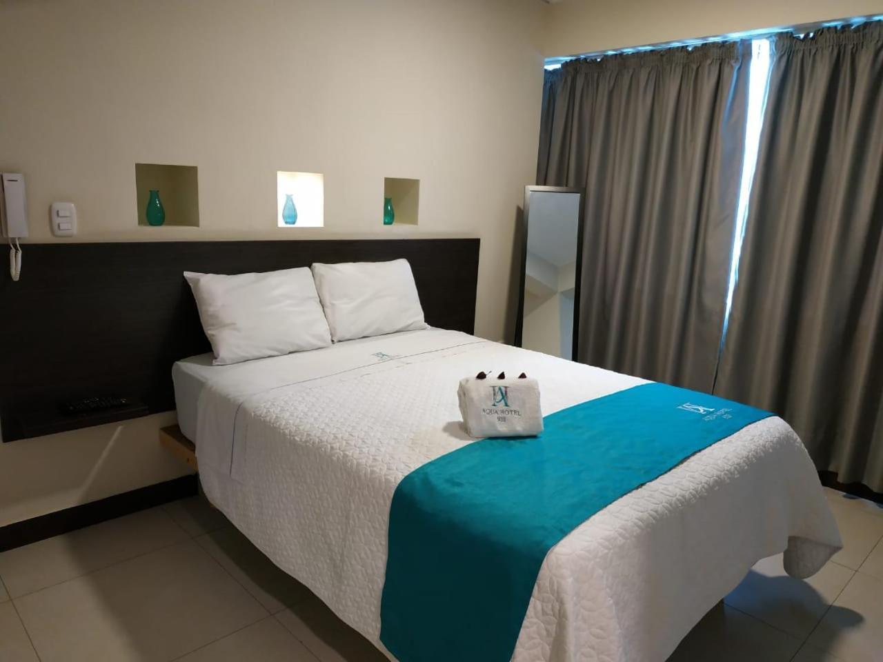 Aqua 933 Hotel *